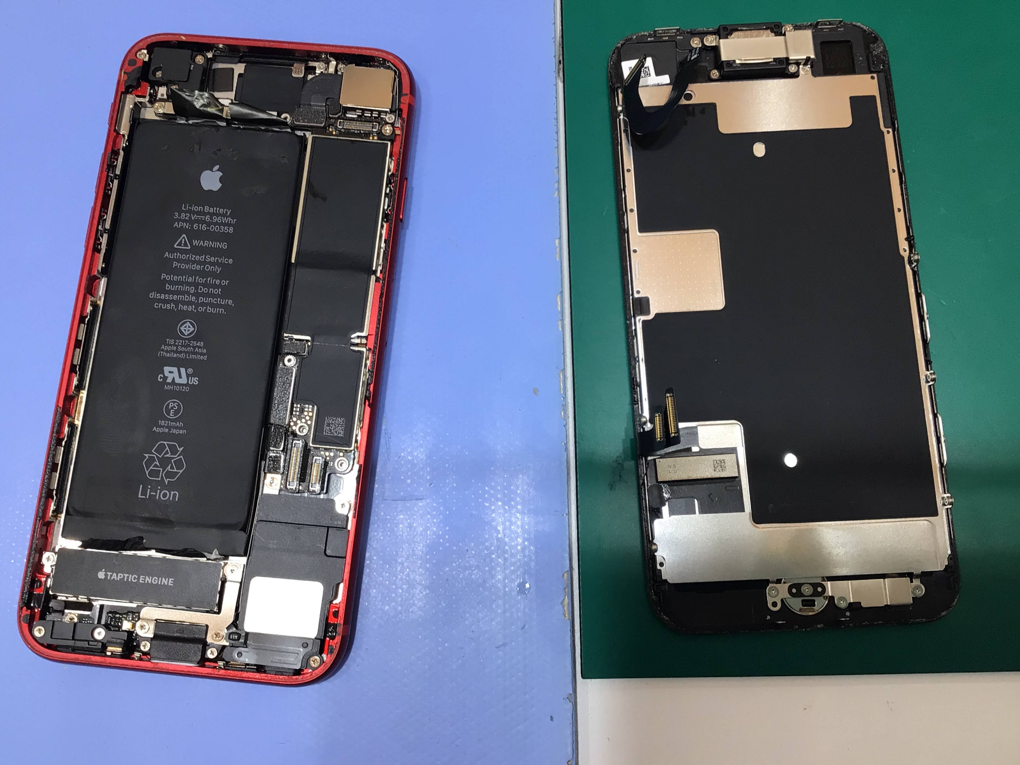 iPhone8バッテリー修理　データをそのまま・最短即日修理のスマホ修理工房イーアス高尾店にご相談下さい！